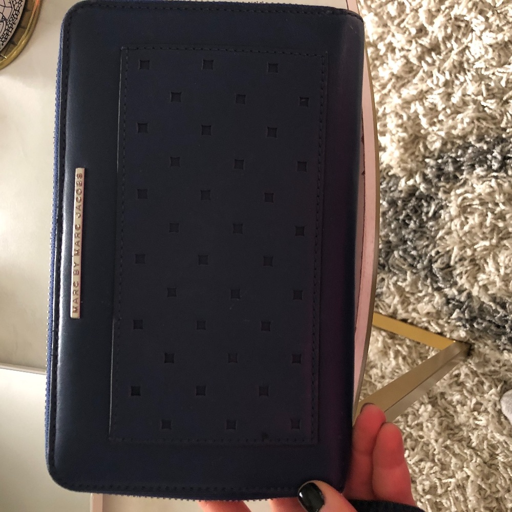 MARC BY MARC LARGE WALLET